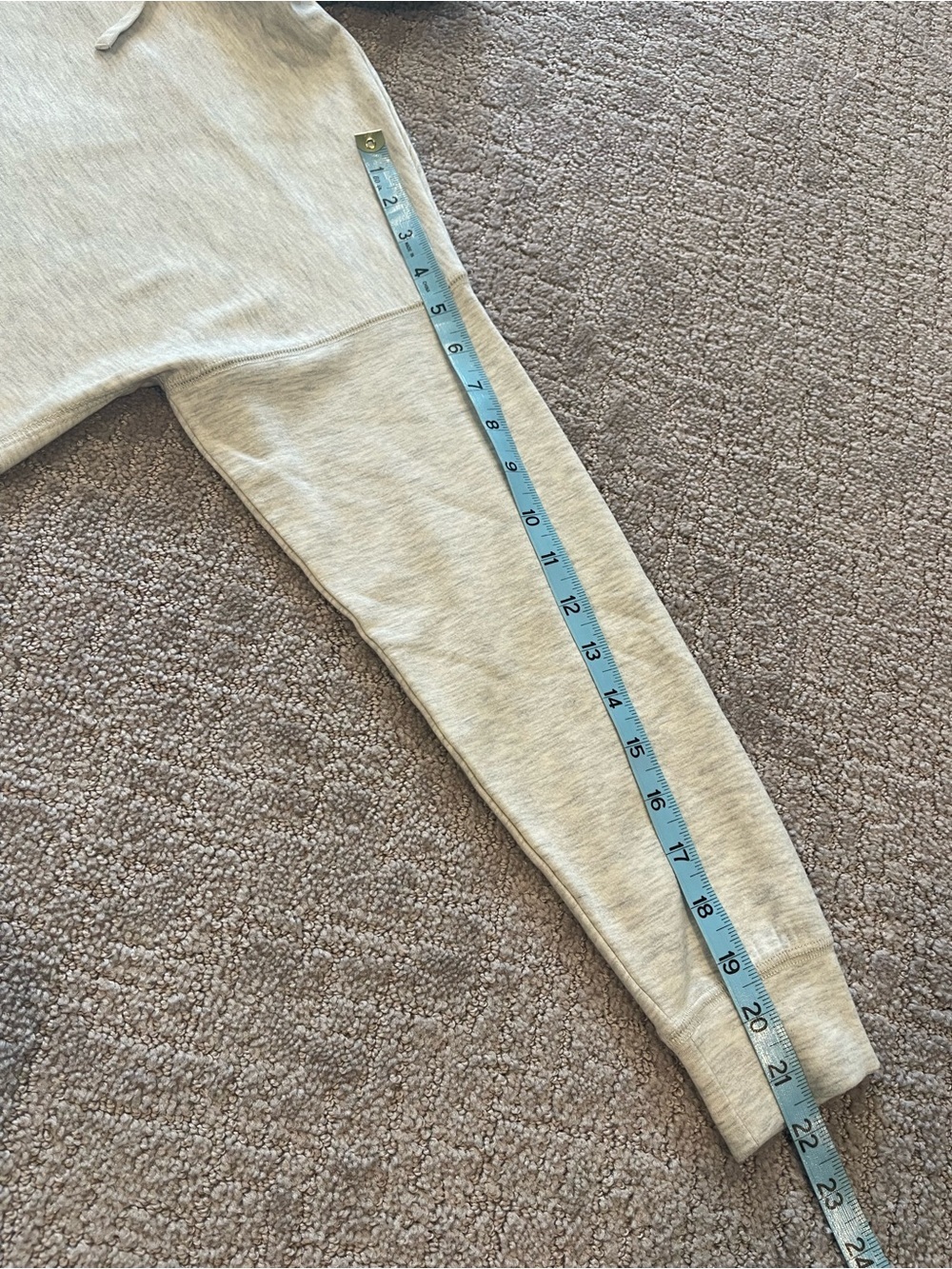 Barefoot Dreams Malibu Collection Butter Soft Hoodie, Heathered Cream, Sz. XS - Picture 11 of 16